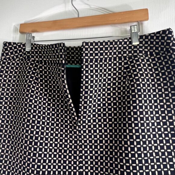 Worthington Women's Modern Fit Skirt Textured Navy Tan Size 14 - Picture 4 of 10